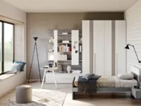 Cameretta Evo componibile, armadio bicolore Mistral in promozione con sconto del 50%. Letto a terra a prezzo scontato.