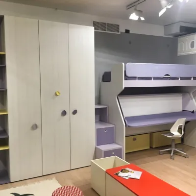 Cameretta Nidi Battistella con letto a soppalco in Offerta Outlet