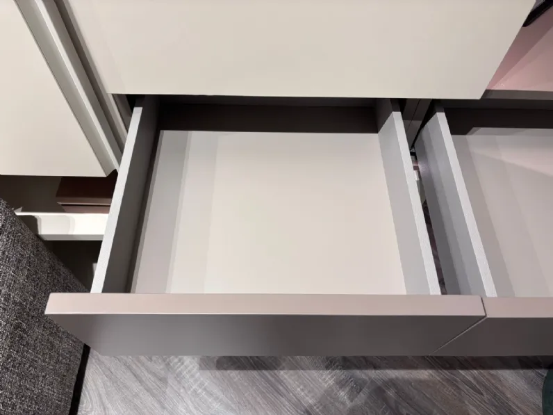 Cameretta Nobu Clever in laminato opaco a prezzo riservato 