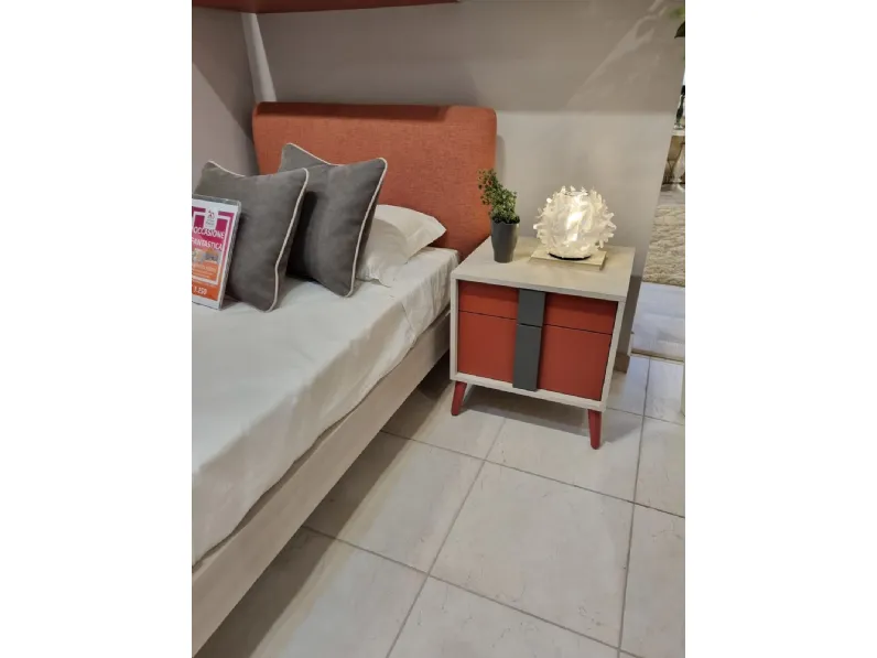 Cameretta Young Colombini casa con letto a terra in Offerta Outlet