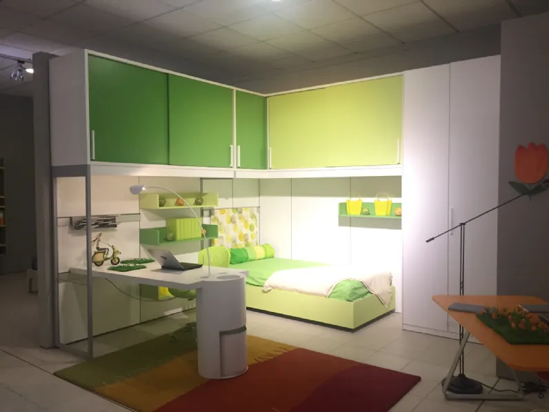 Cameretta Young solution ponte Zalf con letto a terra a prezzo Outlet