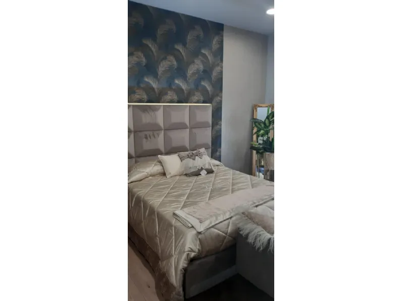 Carta da parati per camera da letto modello Felce  scontata