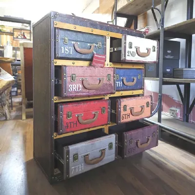 Cassettiera modello Cassettiere stile vinatge in cuoio  in Pelle Nuovi mondi collection in offerta