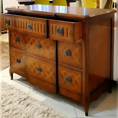 Cassettiera modello Cassettone con intarsi in Legno Artigianale scontata