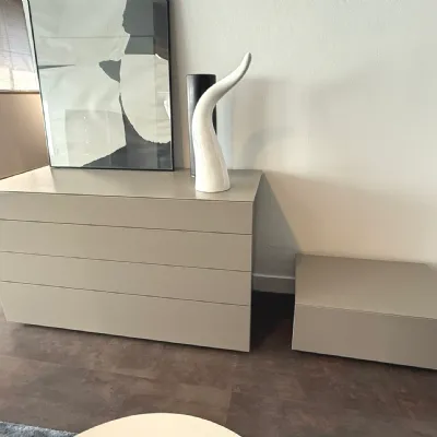 Cassettiera Como' e comodino abbinabili Poliform in Legno con forte sconto