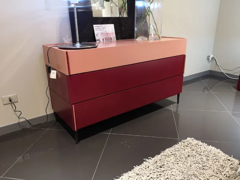 Cassettiera Moderna modello Giro giro a marchio Novamobili a prezzo Outlet