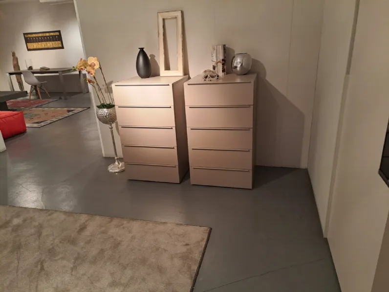 Cassettiera Spazio Pianca in Laccato opaco a prezzi outlet