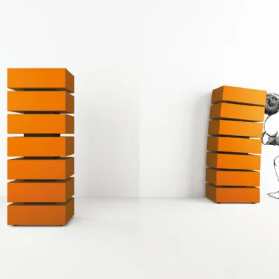 Cassettiera modello Nyc & pisa di Minotti italia a prezzo riservato 