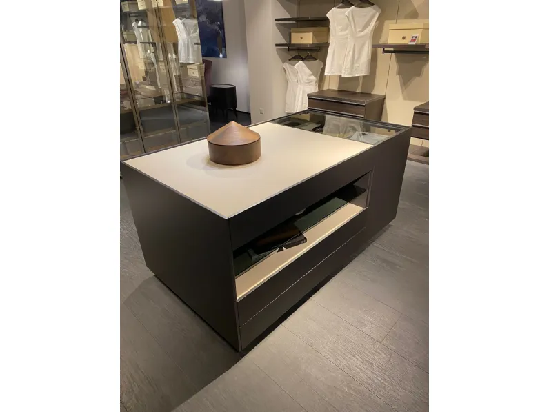 Cassettiera Set up  per una camera Design a marchio Poliform scontata 
