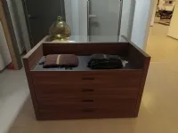 Cassettiera Tweed per una camera Moderna a marchio Poliform scontata