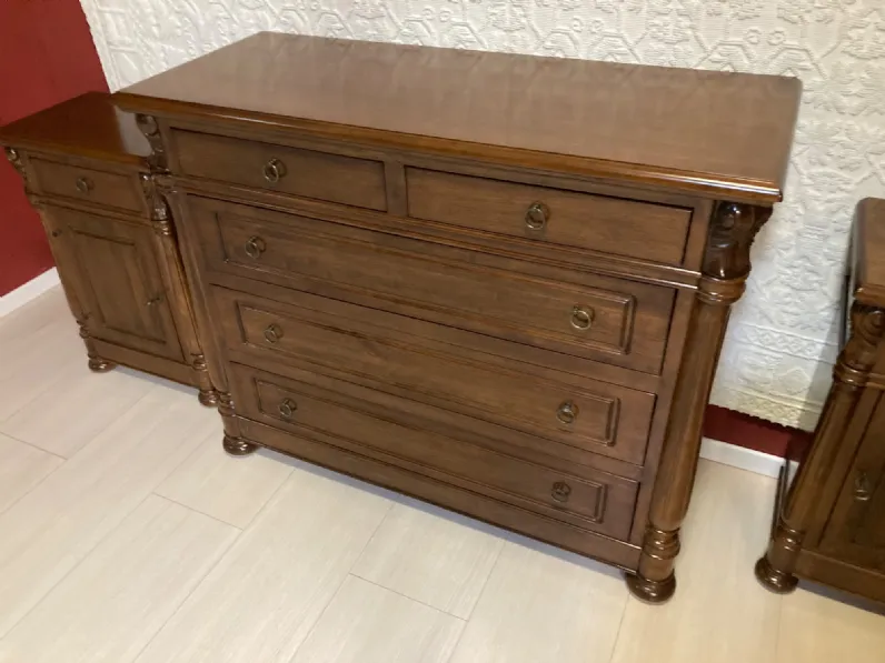 Comodino Artigiano in legno italiano, prezzo ribassato. Falegnameria.