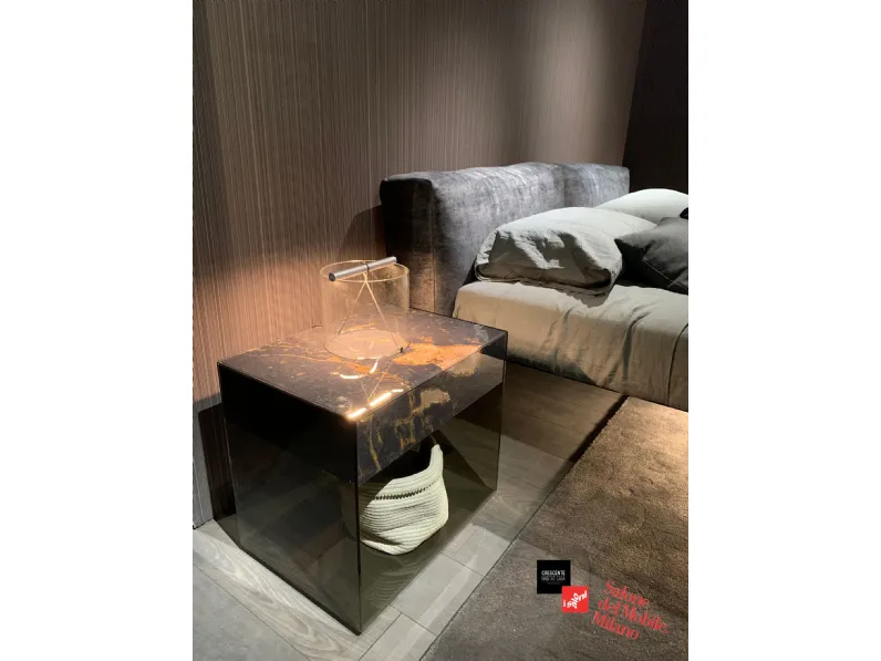 Comodino Upglass Lago: stile moderno per la tua zona notte! Scontato!