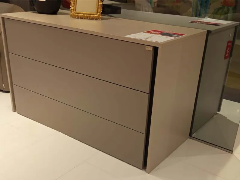 Comodino Chic Collezione esclusiva a prezzo scontato