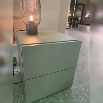 Comodino Filnox di Caccaro a prezzo ribassato