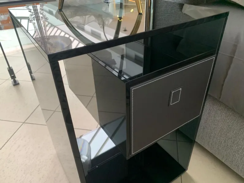 Comodino modello Liber f di Tonelli design 