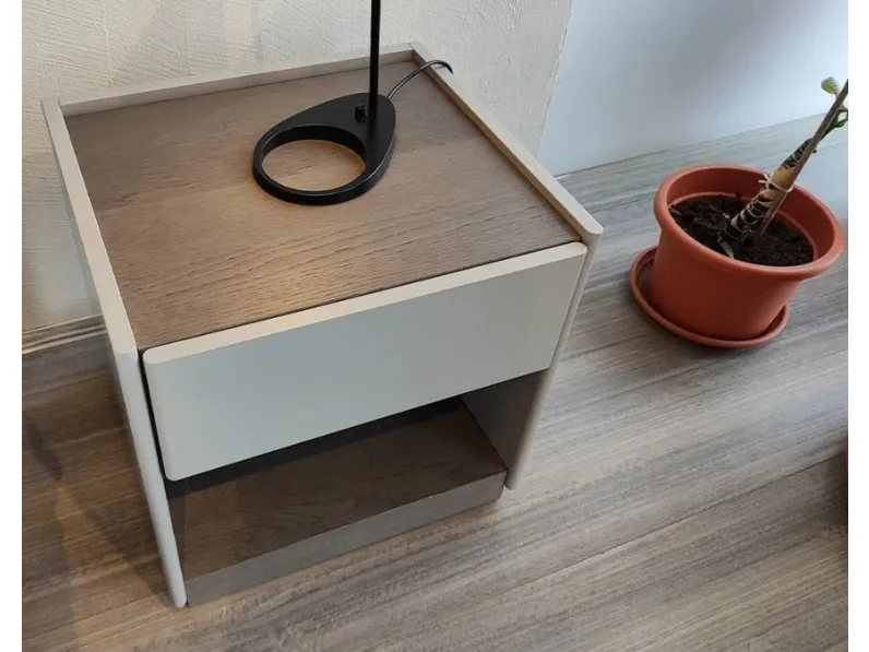 Comodino Molteni&c. 5050 di Molteni & c a prezzo ribassato