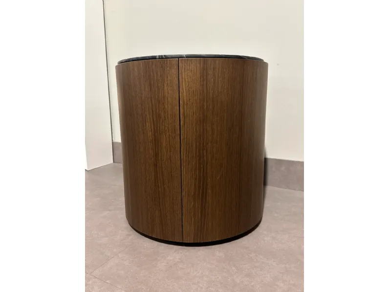 Comodino Top di Lema scontato del 30%
