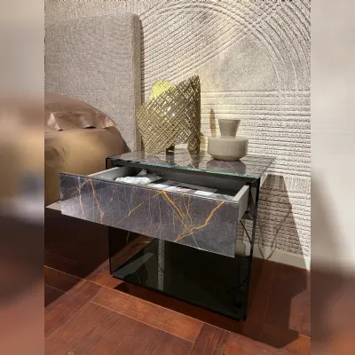Comodino Upglass coppia  vetro noir desire  di Lago scontato del 35%