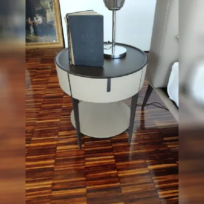 Comodino Round Alivar scontato per una camera da letto design