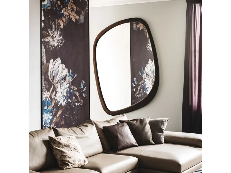 Specchio sagomato con cornice in legno Janeiro di Cattelan nella dimensione cm 200 x 160