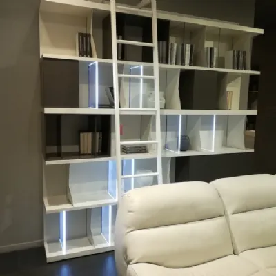 Mensola Novamobili in laccato opaco modello Parete about con sconti imperdibili