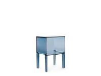 Comodino modello Small ghost buster di Kartell 