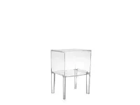 Comodino modello Small ghost buster di Kartell 