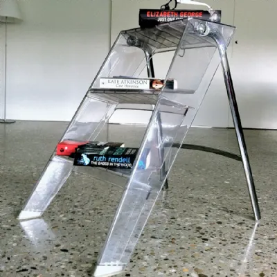Oggettistica design Upper di Kartell 