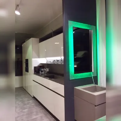 Specchiera in stile moderno Rgb specchio - luce led OFFERTA OUTLET