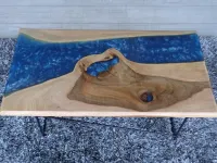 Tavolino Artigianale Essenza in legno a prezzo ribassato