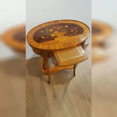 Prezzi ribassati per il tavolino classico Tavolino luigi xv di Artigianale