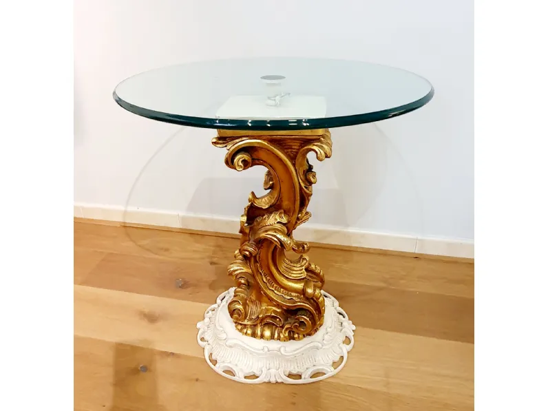 tavolino in cristallo con base in legno intagliata a mano