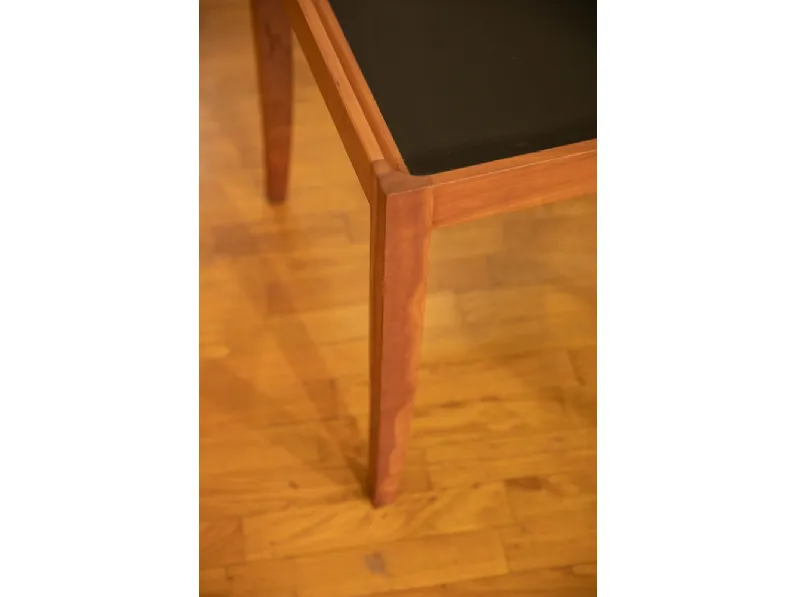Tavolino Molteni tavolino vassoio in ciliegio Molteni & c in legno in Offerta Outlet