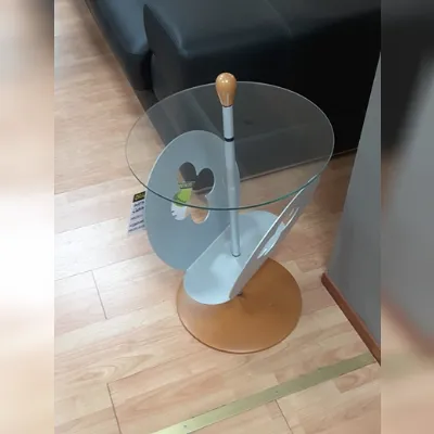Prezzi ribassati per il tavolino design Quadrifoglio di Artigianale