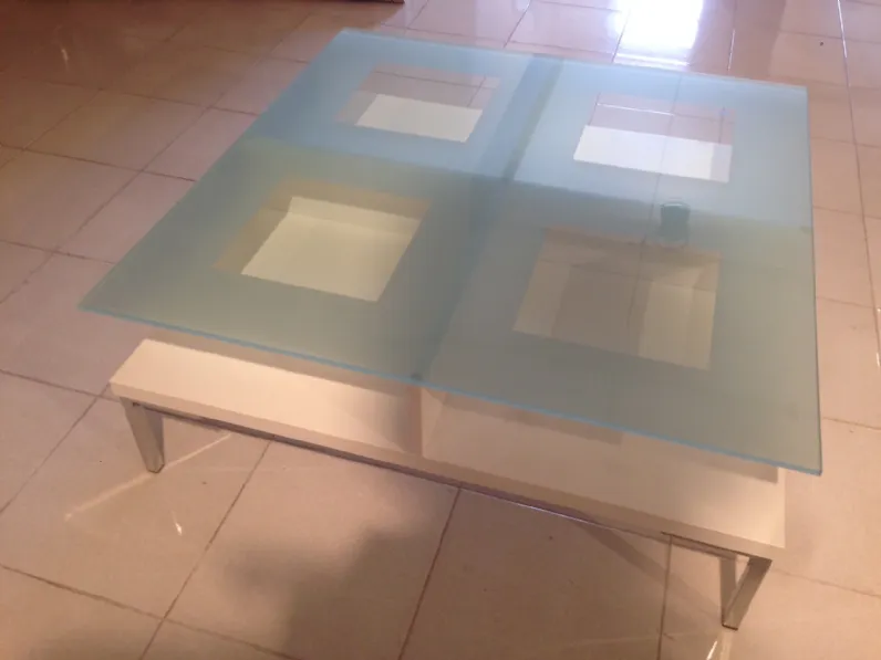 Tavolino Tonin casa modello Quadro in OFFERTA OUTLET