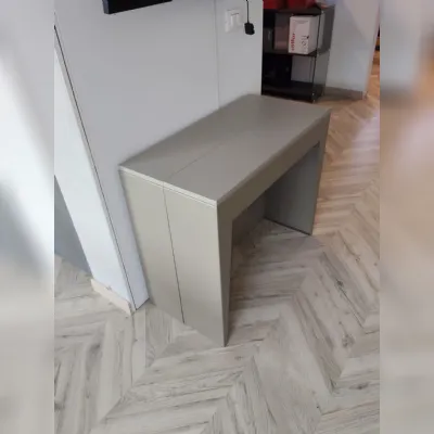 Scopri la consolle Marvel Pezzani a prezzi outlet