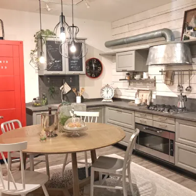 Cucina 1956 cap  industriale grigia Marchi cucine ad angolo scontata 50%