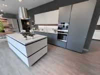 Cucina design con isola Delinea Scavolini a prezzo ribassato