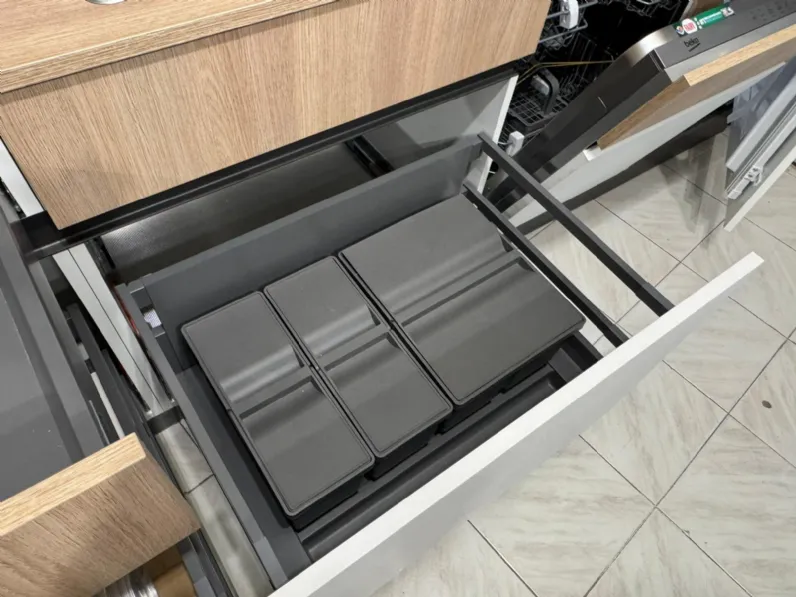 Cucina Astra Twenty PREZZO OUTLET scontata 59%