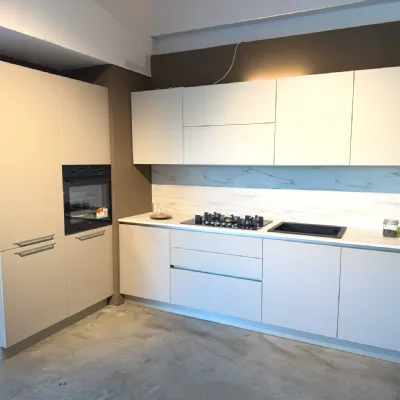Cucina a PREZZI OUTLET in laccata opaco Stosa -46%