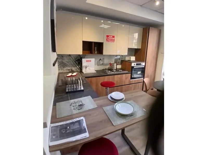 Cucina altri colori moderna ad angolo Cucina nevada mobilturi*rinnovo mostra
