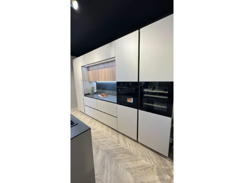 Cucina Stosa design con isola tortora in laminato materico Metropolis