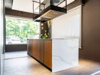 Cucina noce design con isola Aran Rigoletto a soli 17275 Euro