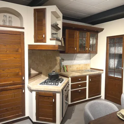 Cucina noce in muratura ad angolo Giaconi & raponi Ger a soli 11000 Euro
