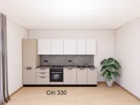 Cucina lineare in nobilitato altri colori Domino a prezzo scontato