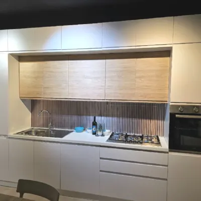 Cucina lineare in polimerico opaco bianca Kjelly a prezzo ribassato