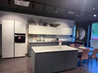 Cucina altri colori design con isola Lube cucine Oltre lux fenix  a soli 19690 Euro
