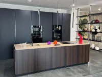 Cucina con isola design noce Binova Scava a soli 24300 Euro