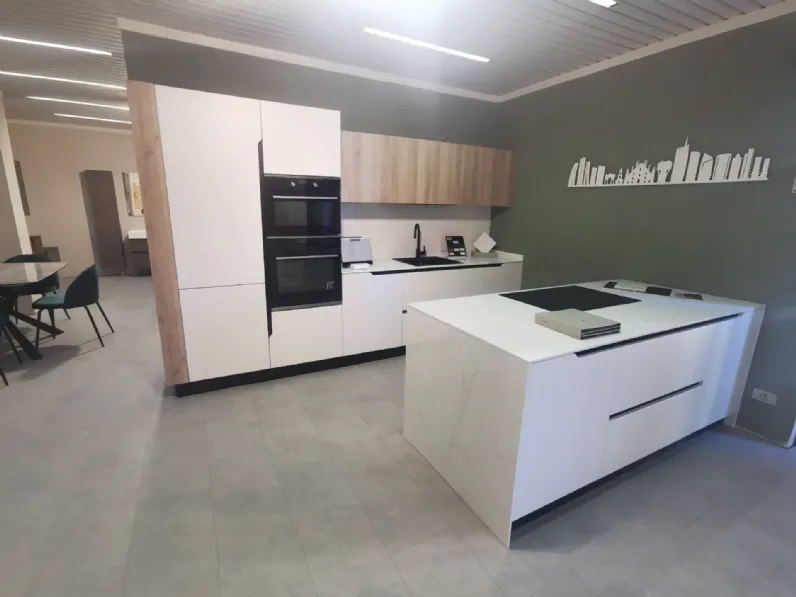 Cucina Area 22 lesmo moderna bianca Dibiesse con isola scontata 30%