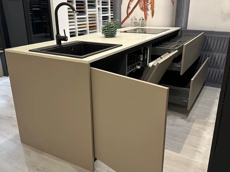 Cucina a PREZZI OUTLET in laccata opaco La casa moderna -59%